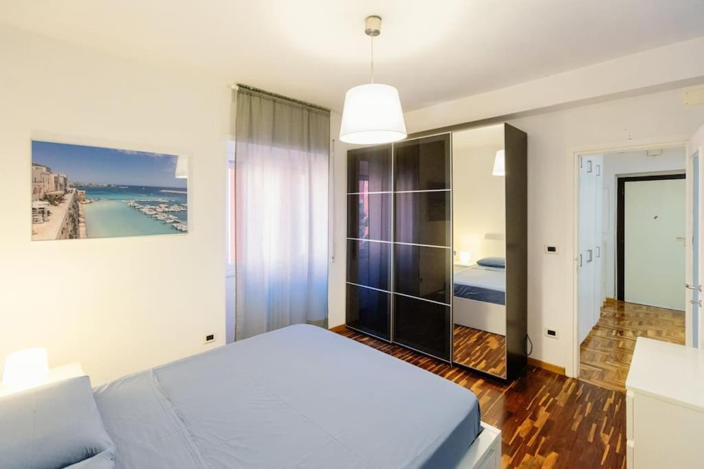 Casa Kalimera Vicino Metro A Turistica Lägenhet